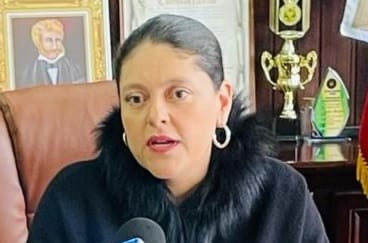 Diana Carolina Guayanay dice que se debe seguir la agenda trazada por el alcalde Quezada.