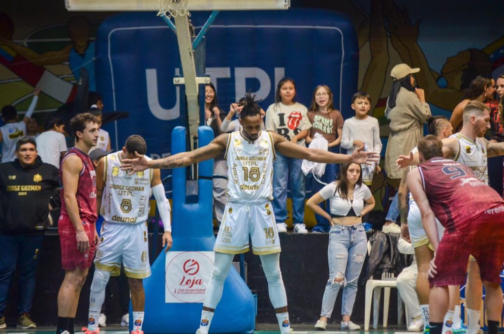 El representante de Loja es el Club Jorge Guzmán.