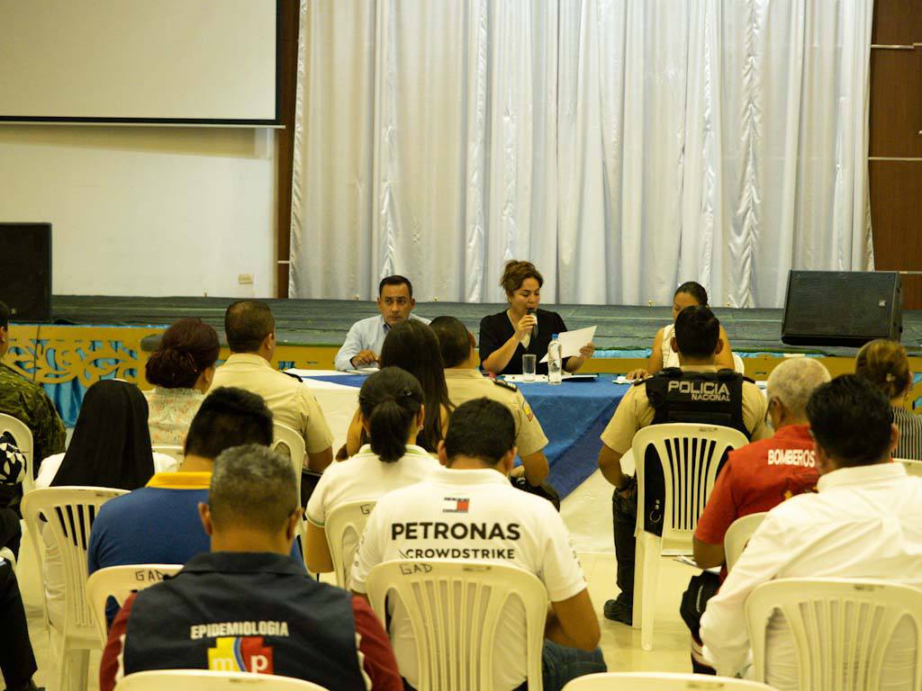 Se cumplió una primera reunión.