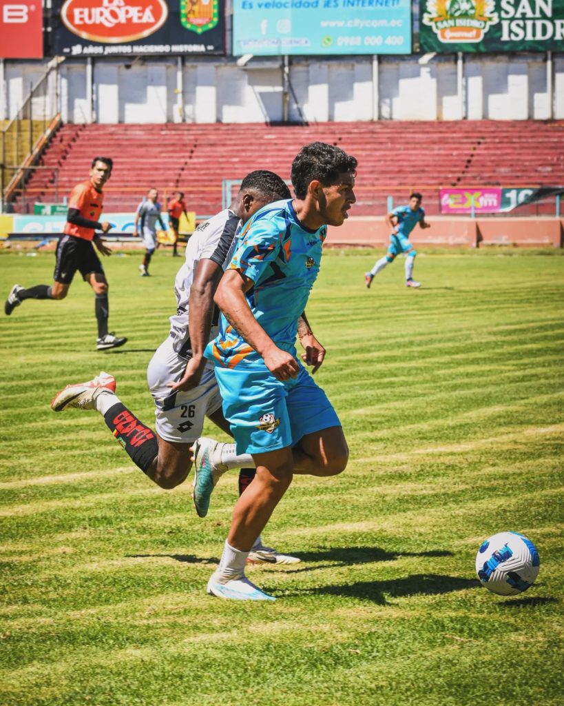 El equipo de Libertad continúa en la fase de preparación en la pretemporada.