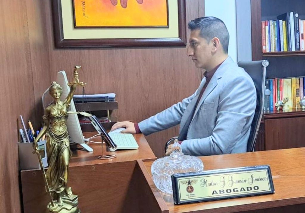 Marlon Guamán Jiménez pertenece al estudio jurídico Jorge Jiménez y Asociados.