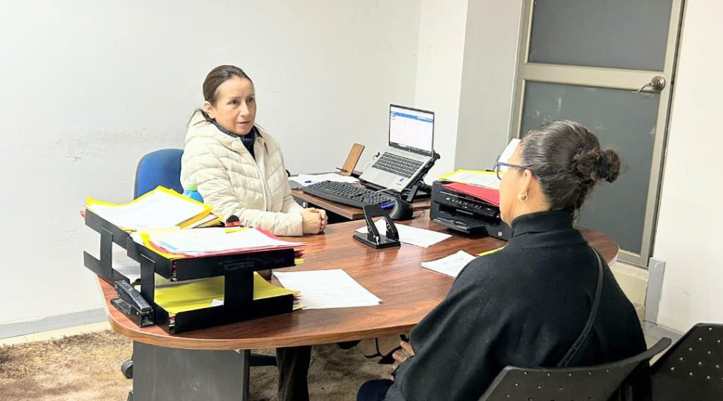 La atención es de lunes a viernes y los fines de semana con el Defensor Público de turno.
