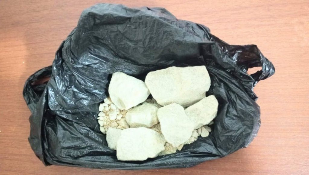 El ciudadano intentó microtraficar esa droga.