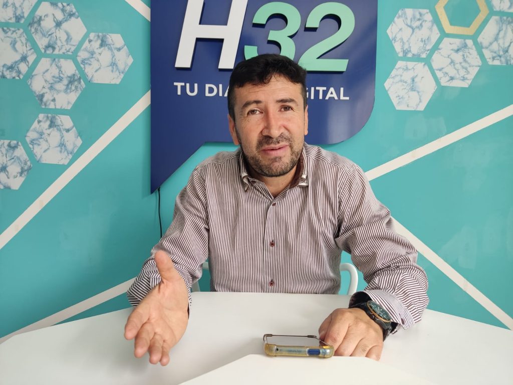 Roberto Carlos Castillo Rodríguez dice que se debe motivar al usuario a utilizar el transporte público como forma de incrementar la demanda de pasajeros.