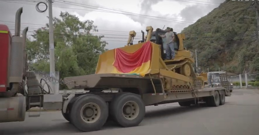 La mayoría de la maquinaria ya arribó a la ciudad de Cariamanga.
