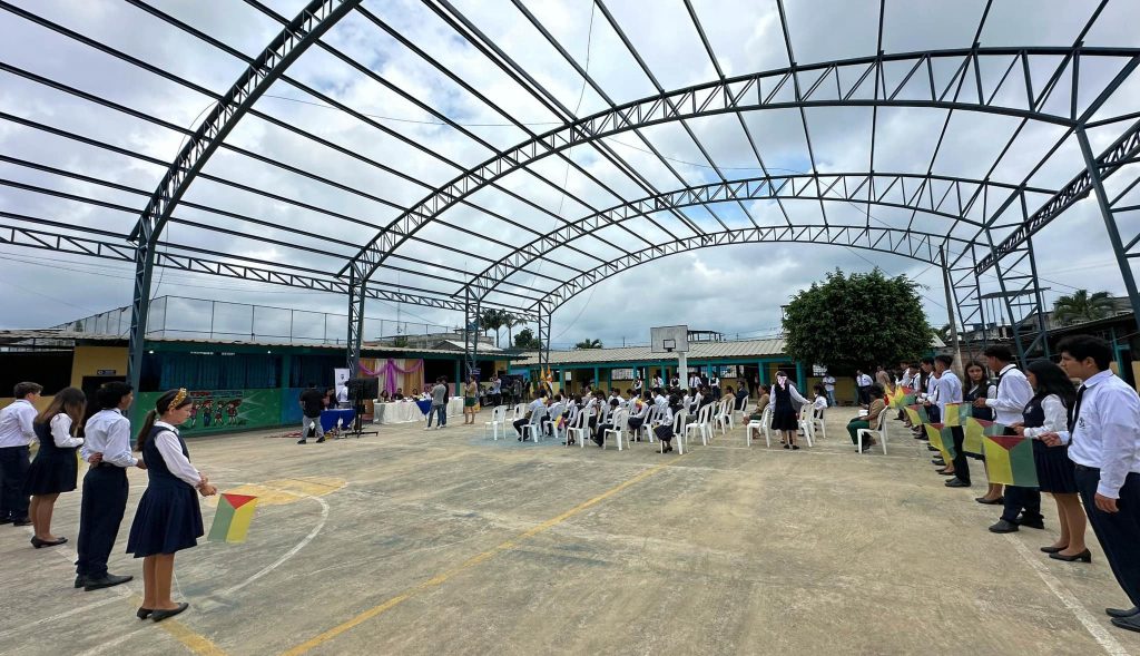 Las instituciones realizan el cierre del periodo académico.