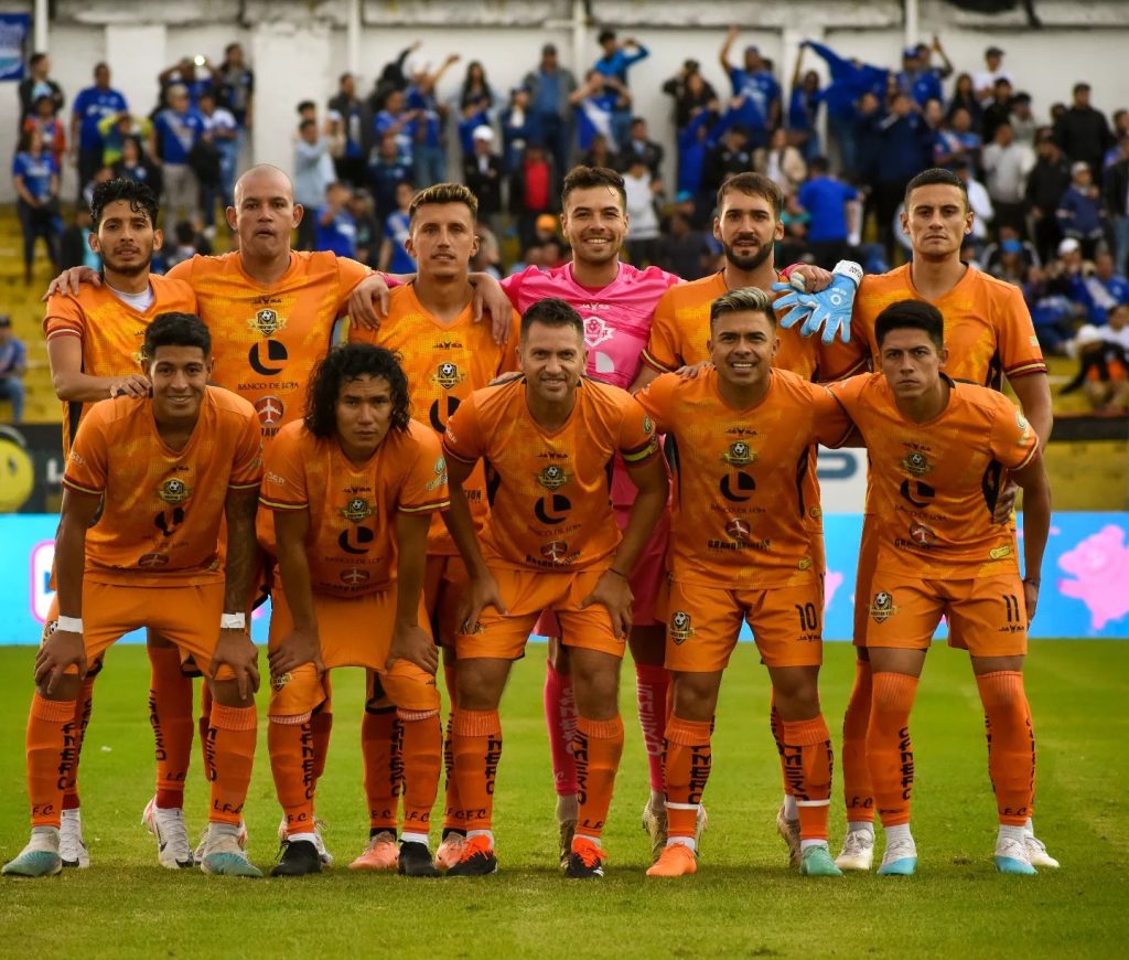 Libertad aprovechó para probar a la mayoría de jugadores.