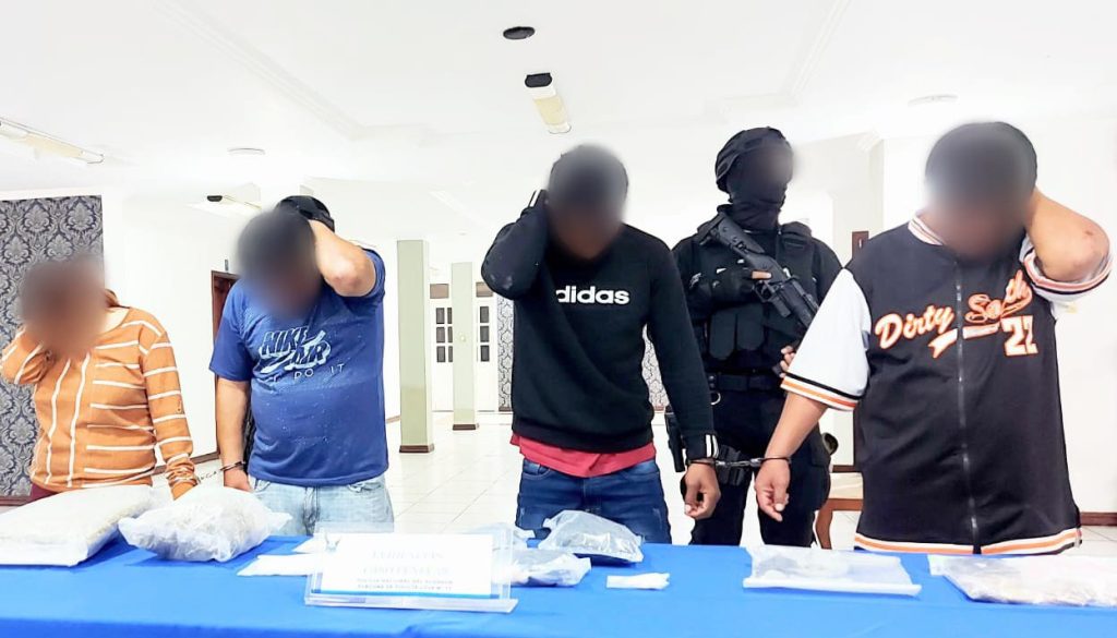 La audiencia de formulación de cargos fue el último domingo y ellos están con prisión preventiva.