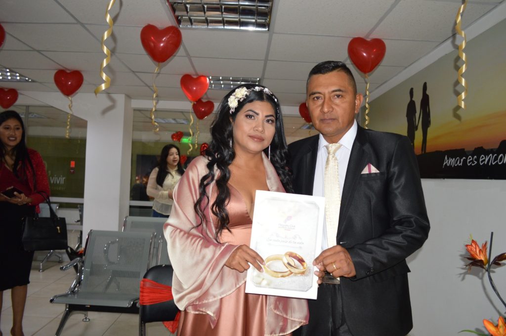 Cada año más personas aprovechan la fecha para contraer matrimonio.