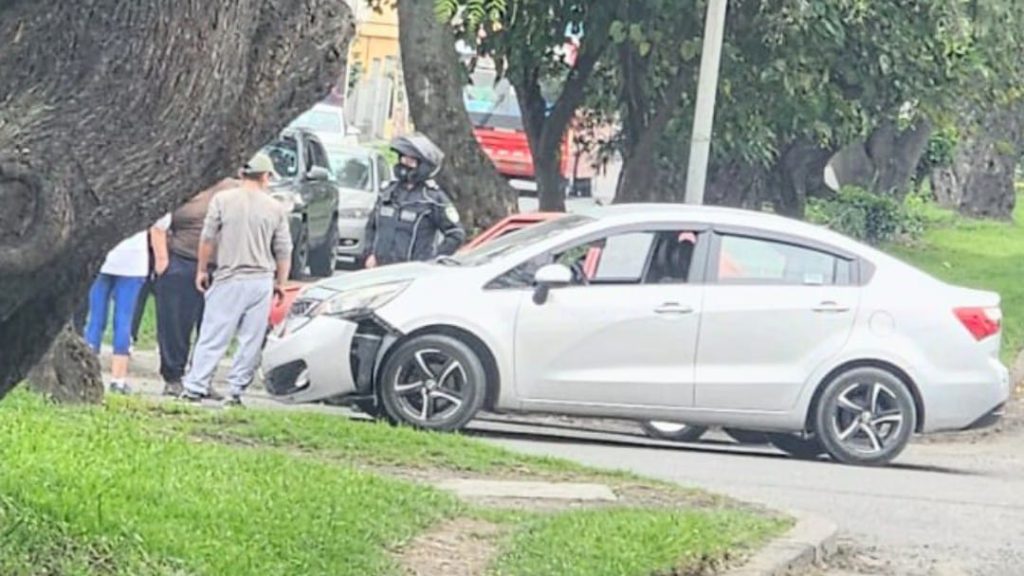 El revés solamente dejó daños materiales.