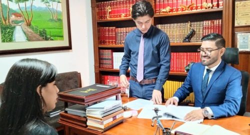 Jorge Jiménez Salinas, abogado en libre ejercicio profesional.