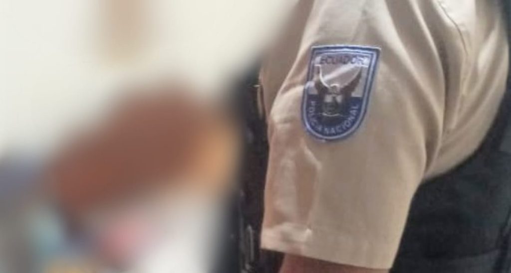 La Policía Nacional acudió al levantamiento del cadáver.