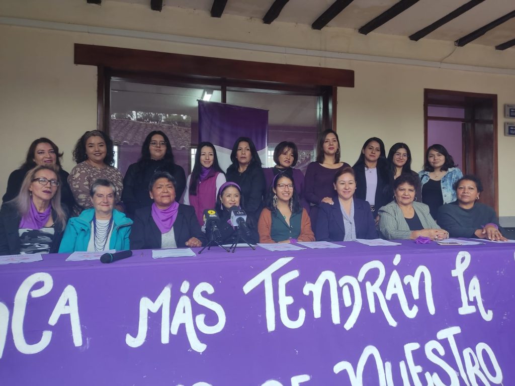 Las mujeres lojanas invitaron a participar activamente de la agenda preparada.
