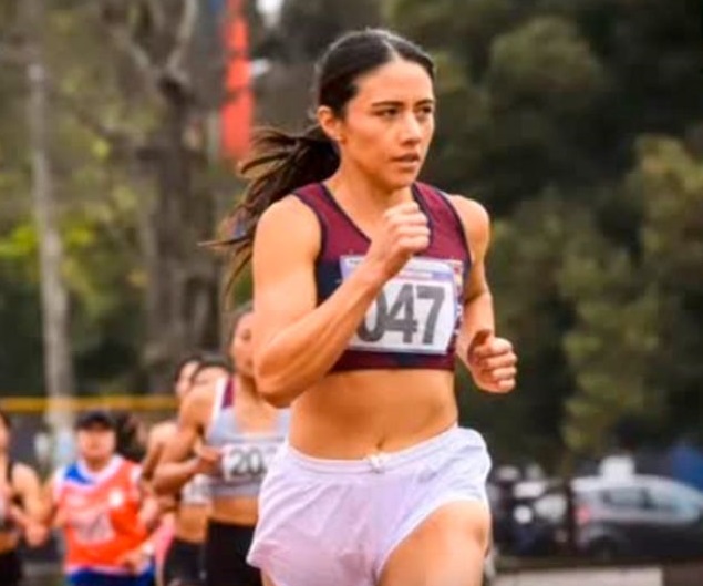 Andrea Calderón es una atleta que es parte de FedeLoja.