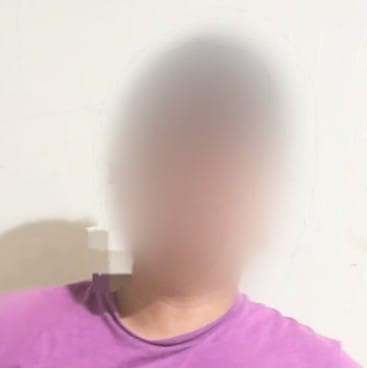 Él habría agredido psicológicamente a su pareja sentimental.