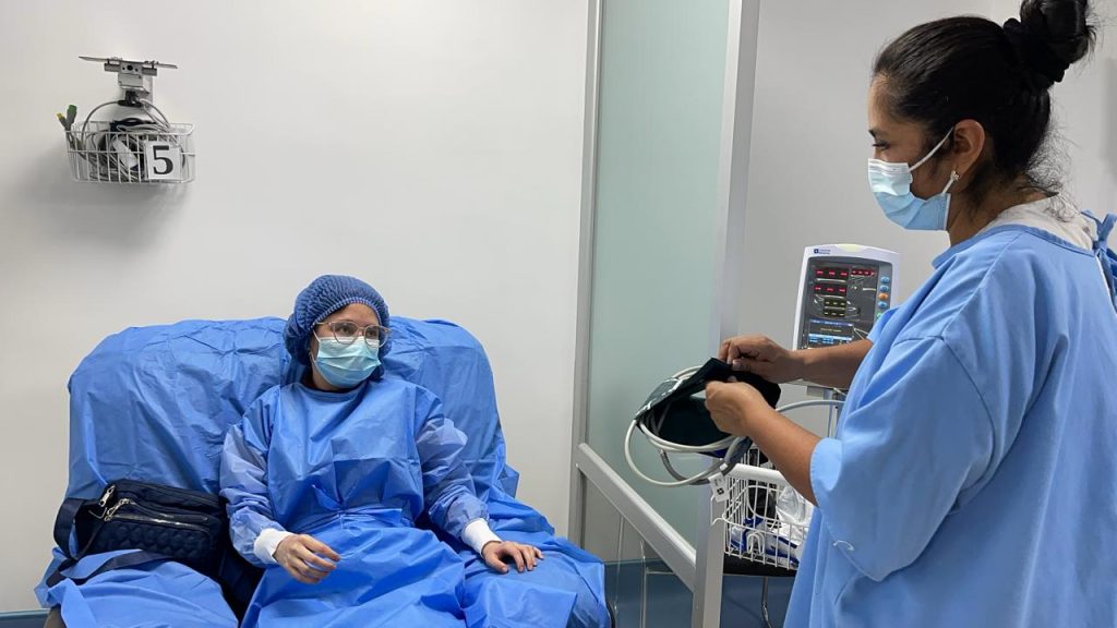 El tratamiento lo reciben cada 15 días en la casa de salud pública de Loja.