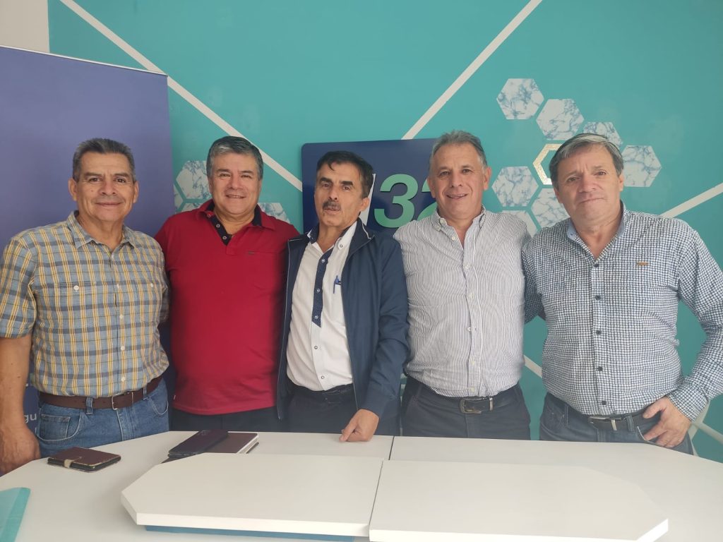 Los exfutbolistas invitan a la cita del próximo sábado, 4 de mayo de 2024, cuya jornada empieza a las 10:00.