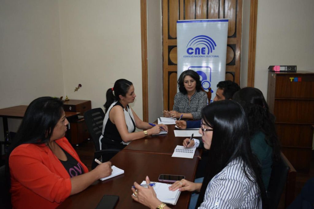 Integrantes de la JPE de Loja.
