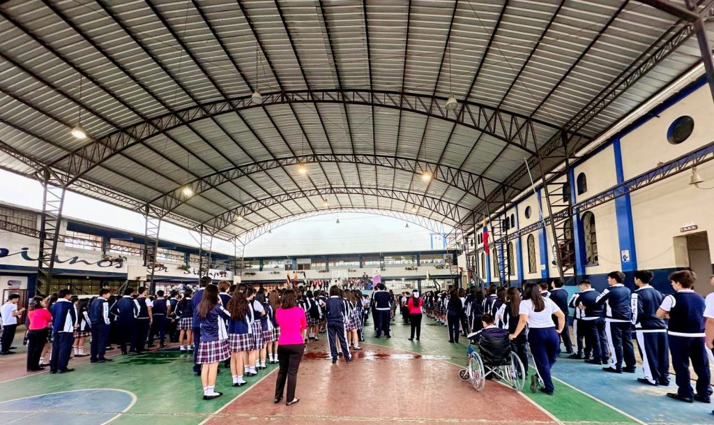Desde hoy en la zona 7 todas las instituciones trabajarán desde las aulas.