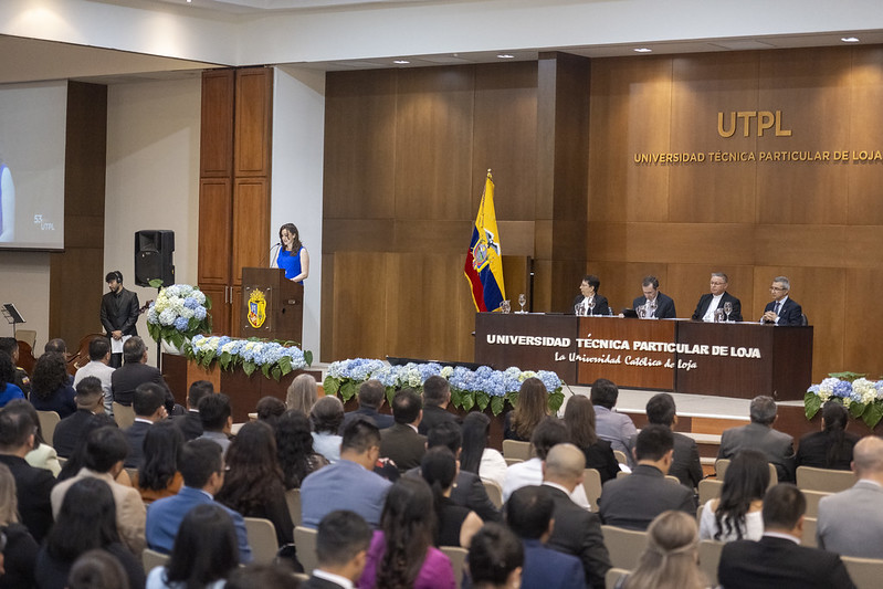 La Institución Superior está a la vanguardia de la educación a nivel internacional.