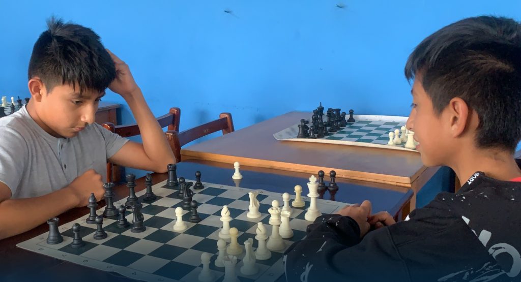 Las competencias se cumplirán aplicando el sistema suizo.