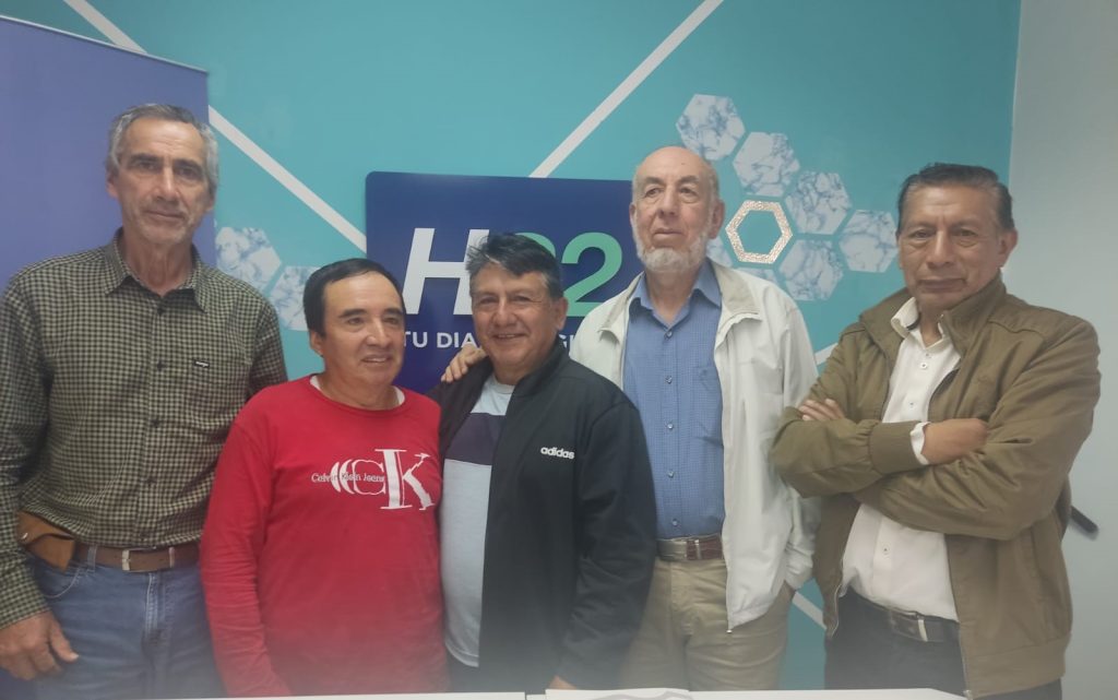 La programación está a cargo de una comisión encabezada por el coordinador, Félix Benavides Maldonado.
