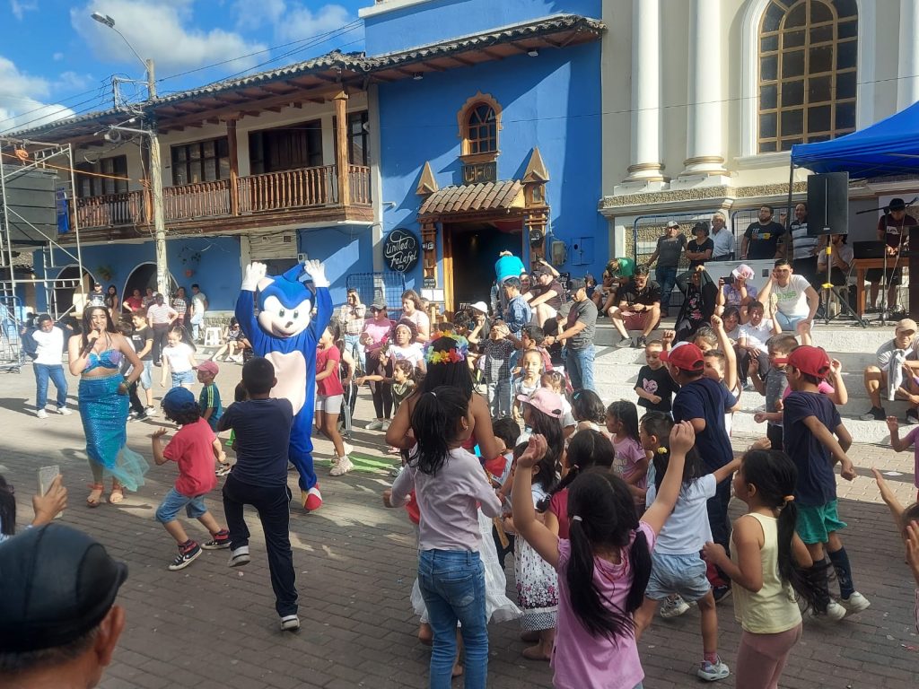 Los niños disfrutaron de una tarde amena, el domingo último.