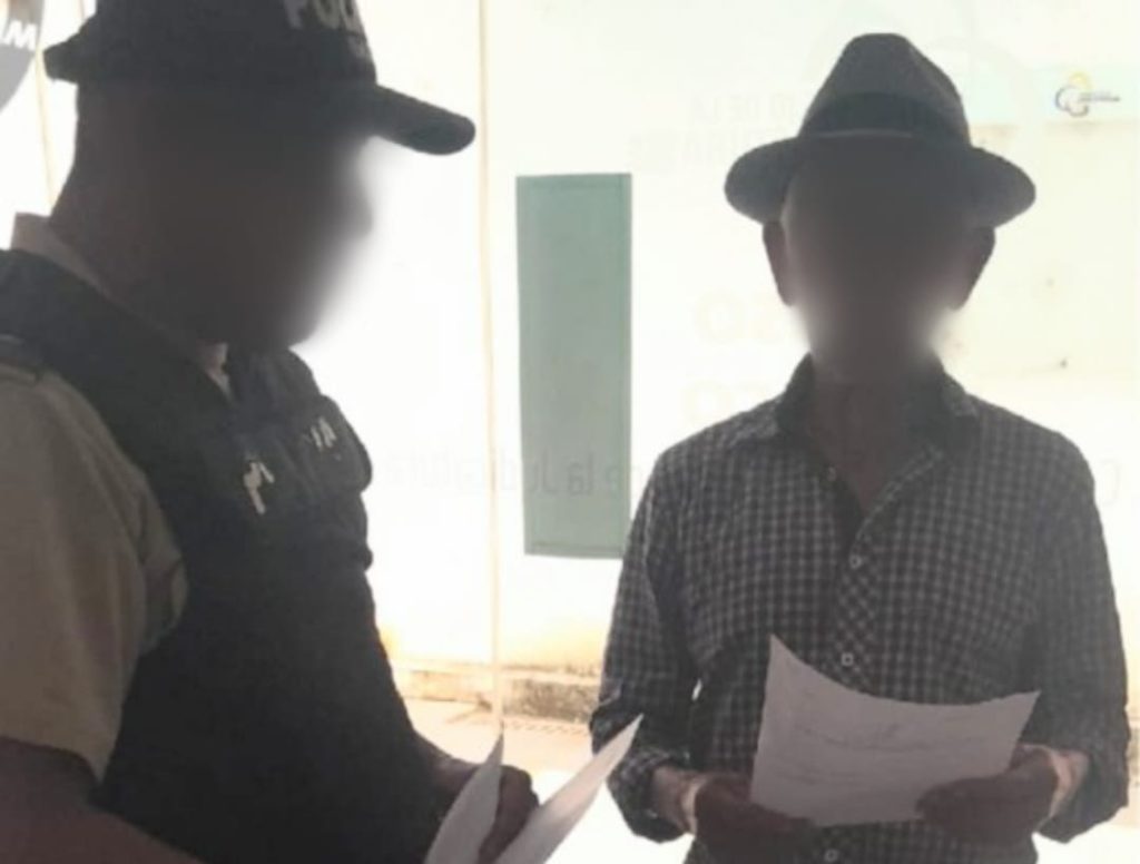 A las 17:00, de ayer, el adulto mayor fue liberado.