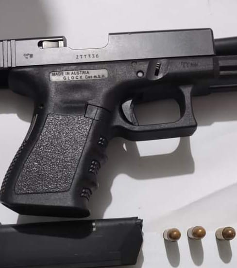 La pistola Glock que Víctor G. G. portaba sin tener documentos para hacerlo.