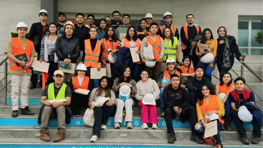 Estudiantes de arquitectura se sumergen en el patrimonio de Cuenca