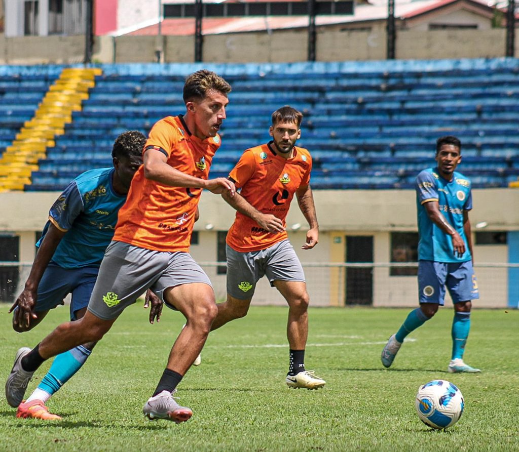 Libertad jugará el lunes.