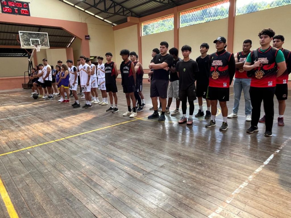 La idea del certamen es que el deporte siga creciendo en Chinchipe con su cabecera cantonal: Zumba.