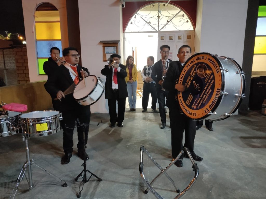 La banda Sociedad Obreros de Loja puso la nota musical en los diversos eventos, particularmente en la procesión. 