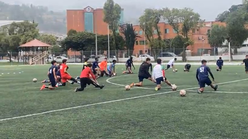 El equipo de La Castellana realiza los entrenamientos en el estadio del Parque Recreacional Jipiro.