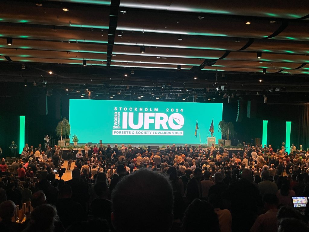 Una gran exposición realizó el catedrático, Andrés Armijos.