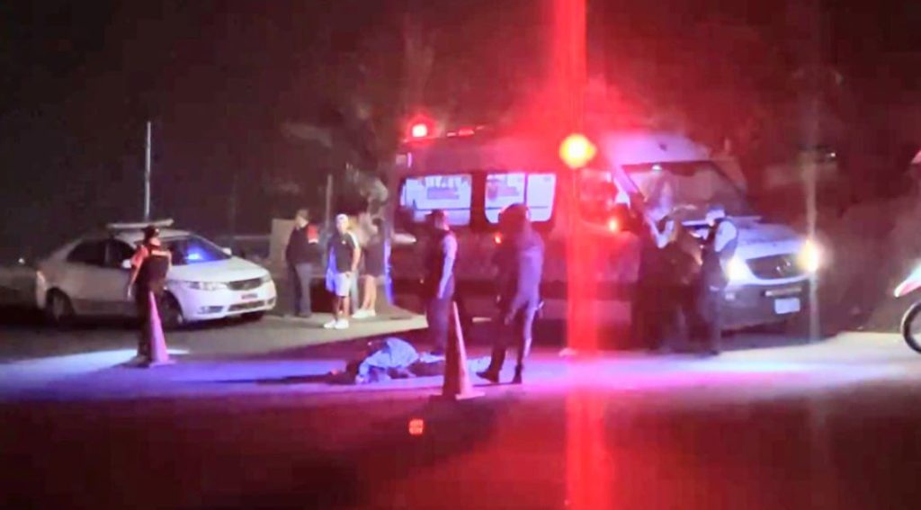 Sobre la carretera yacía el cadáver de Édgar G. R.