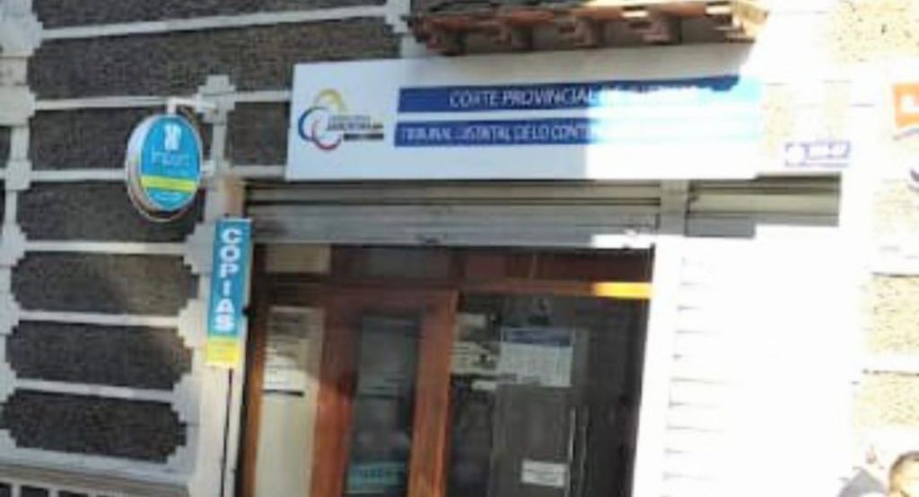 El presidente de la Corte Provincial de Justicia de Loja admitió esas medidas cautelares.