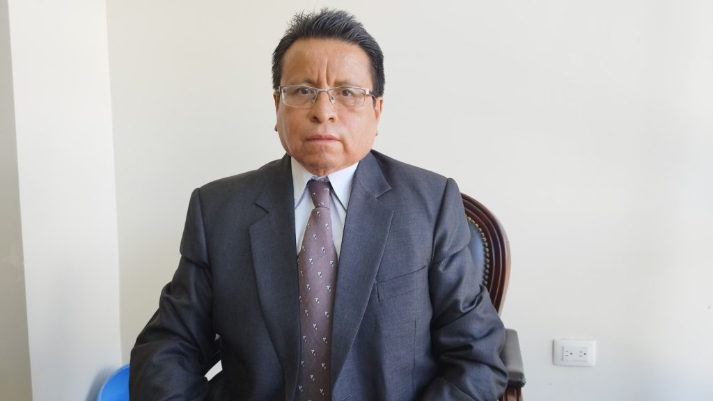 Yovany Salazar, vicerrector subrogante de la UNL.