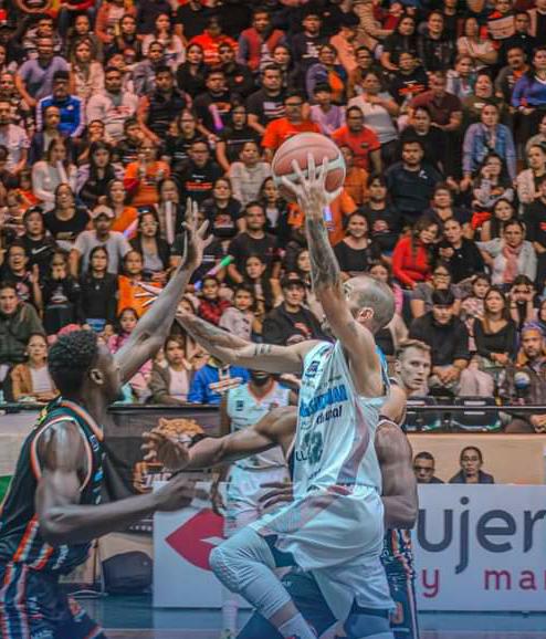 El quinteto lojano ha sufrido para conseguir los últimos triunfos.