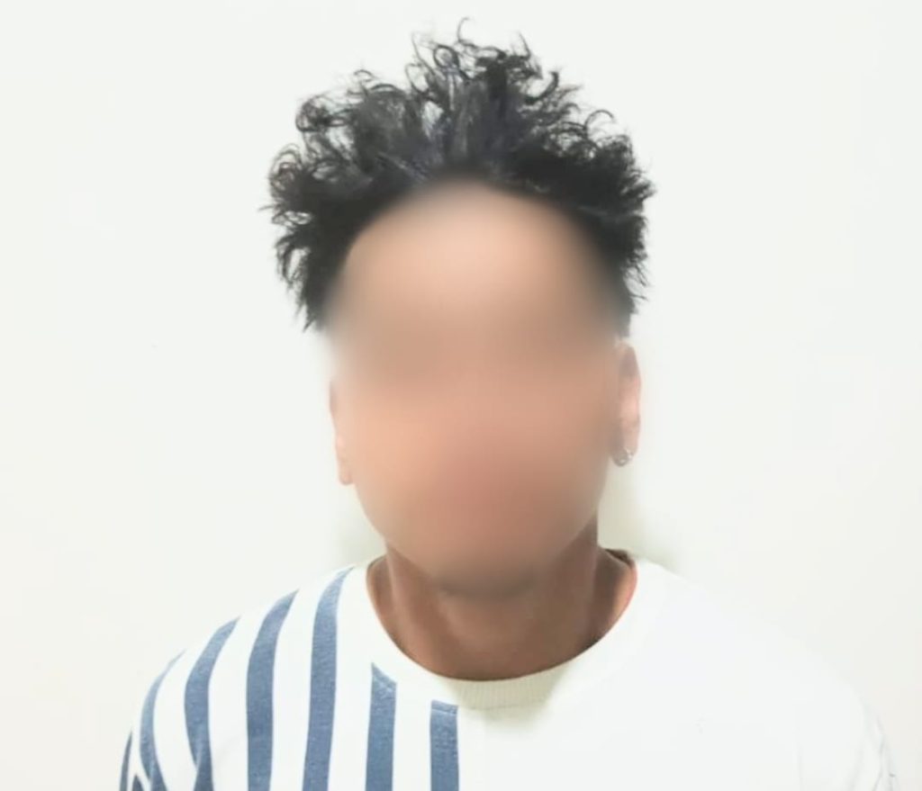 En uno de los bolsillos del pantalón la Policía Nacional encontró la sustancia.