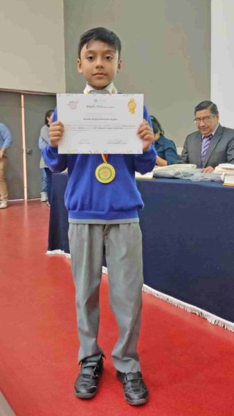 Ricardo Andrés Fernández, ganador este año, 2024, de la medalla de oro en la Olimpiada Kanguro Matemático.