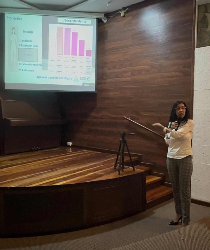 En la primera sesión se trataron temas como los aspectos médicos de la enfermedad, el rol del entorno y el cuidador, entre otros.