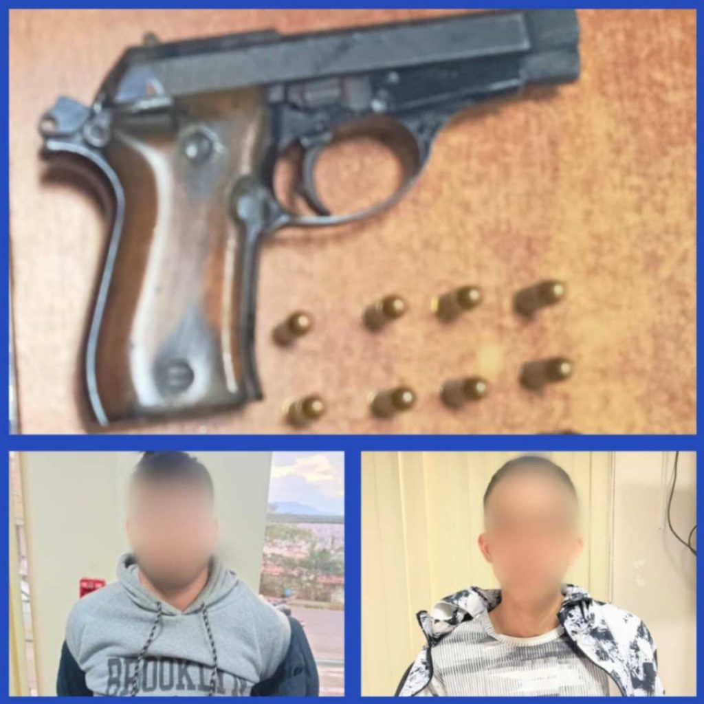 Uno de ellos llevaba esa arma de fuego en la pretina del pantalón.