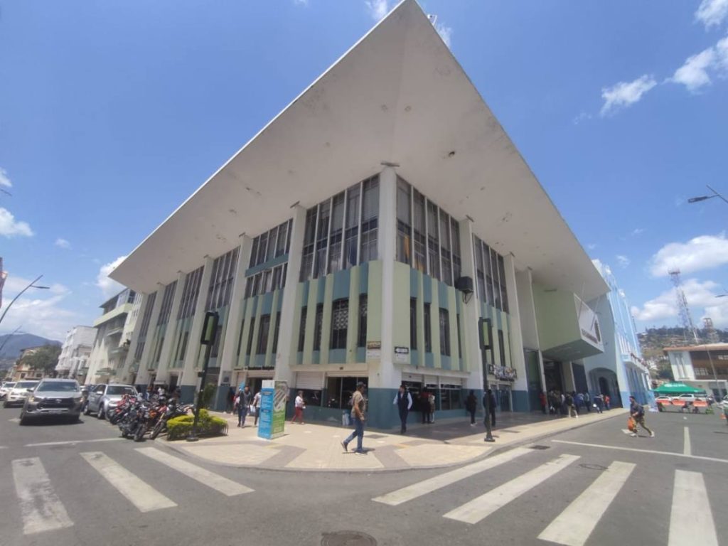 La actual administración municipal, presidida por Franco Quezada, lleva 17 meses en el poder.