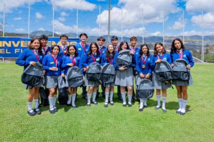 Los estudiantes líderes se reunieron en el campus de la UIDE-Loja.