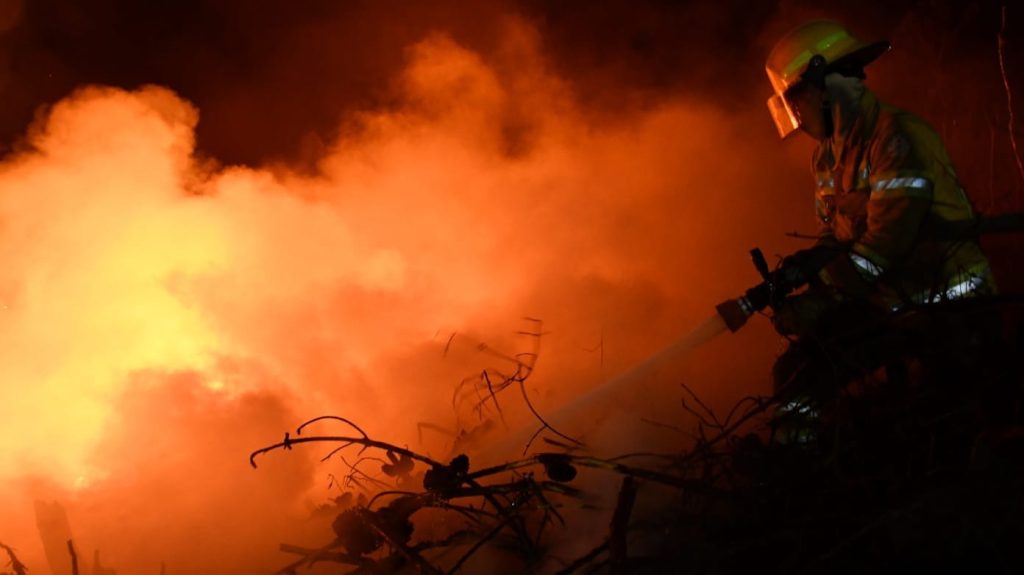 Los incendios forestales en Loja siguen afectados miles de hectáreas de vegetación.