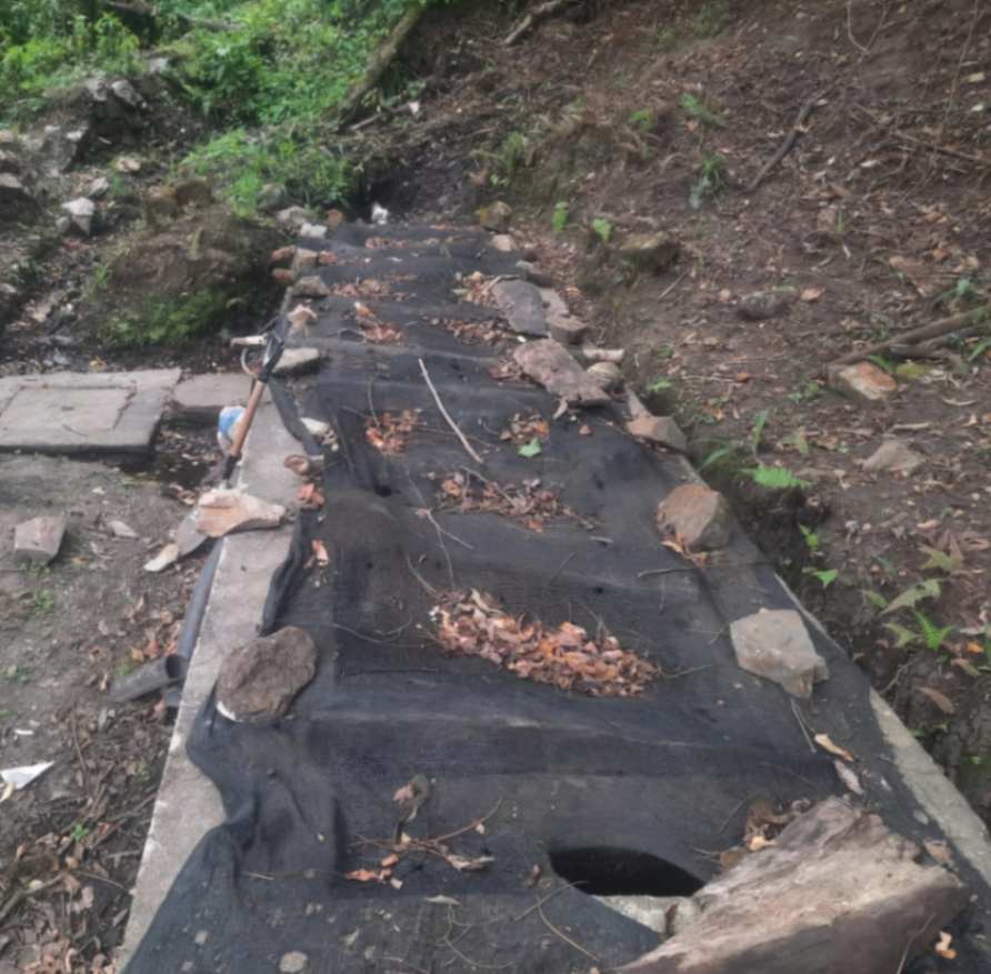 La captación del agua entubada ya no abastece a todos los habitantes del barrio.