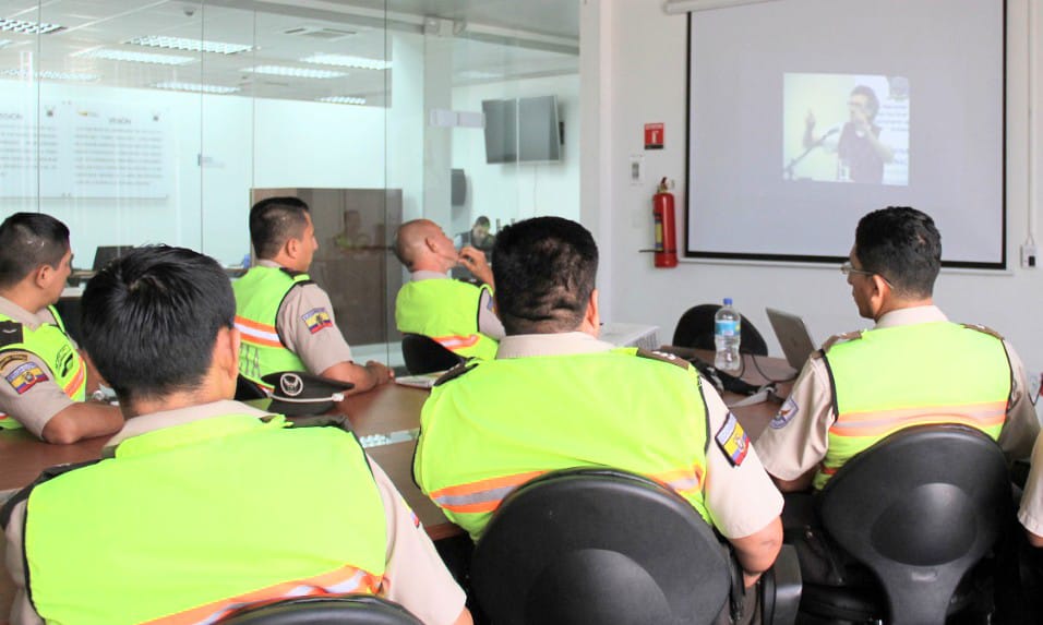 La capacitación es de lunes a viernes.