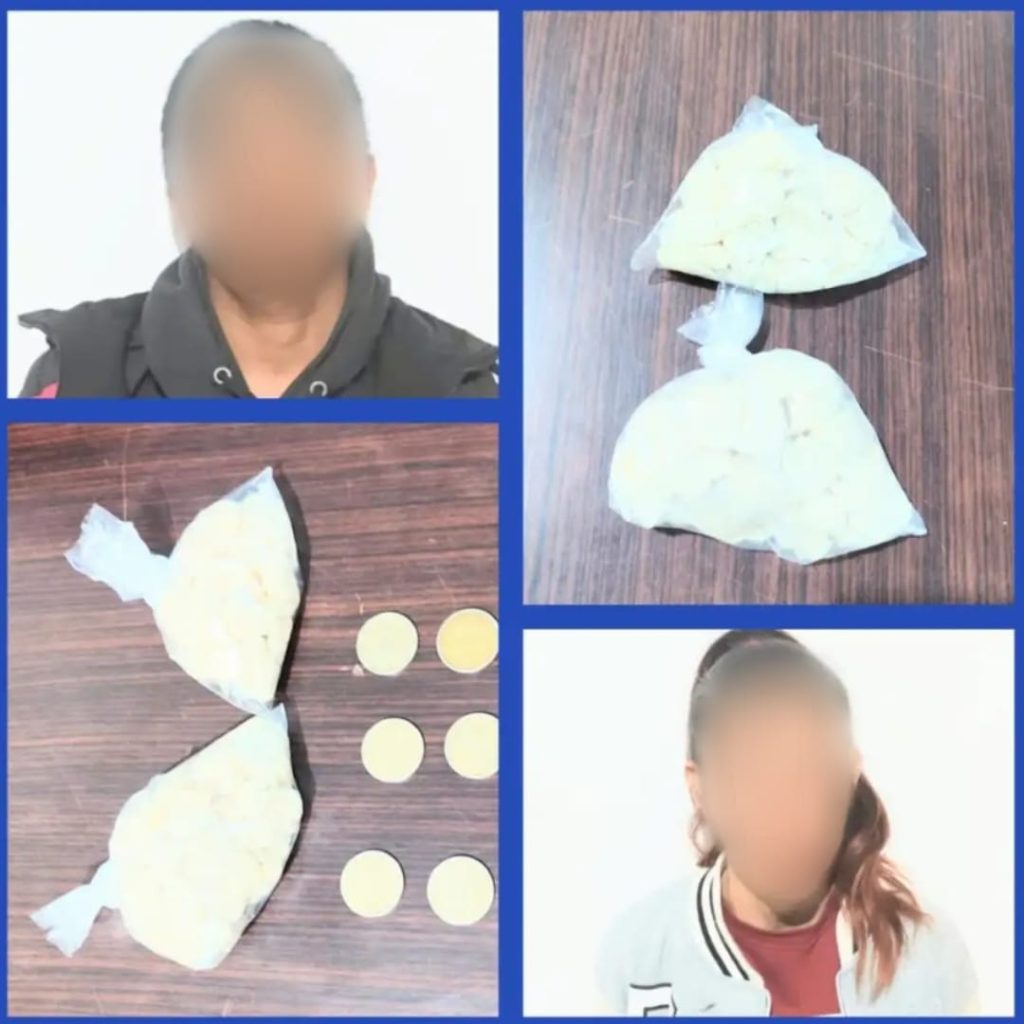 Cada uno de ellos tenía en su poder la sustancia catalogada y sujeta a fiscalización.