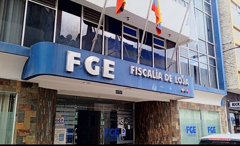 En un barrio de la ciudad de Loja, el último domingo, se detuvo al ciudadano.